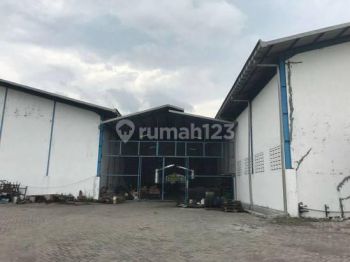 Gudang Ijin Industri Siap Pakai, Dekat Akses Tol Legundi