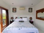 thumbnail-4-bedrooms-villa-with-nice-garden-near-toll-gate-nusa-dua-7