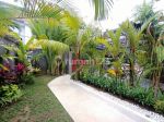 thumbnail-4-bedrooms-villa-with-nice-garden-near-toll-gate-nusa-dua-6