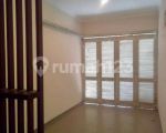 thumbnail-rumah-modern-siap-huni-minimalis-di-cluster-araya-golf-malang-id177-2