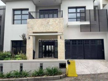 5 BR Rumah Mewah Security 24 7 1 Gate System Kav A 32