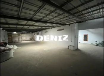DENIZ*GUDANG LUAS 23X26M² DI JELAMBAR JALAN 3 MOBIL