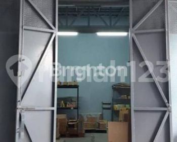 Gudang di Villa Melati Mas