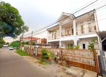 Jual cepat, Rumah di Karawaci, siap huni.