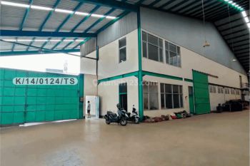 kan Gudang Besih Akses Kontainer Di Terusan Holis Bandung