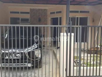 Rumah Siap Huni & Strategis 29 menit ke Stasiun Rawa Buntu di Permata Pamulang,