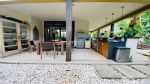 thumbnail-disewakan-villa-cantik-2-bedroom-kuta-furnished-11