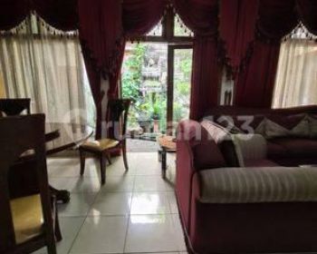 Dijual Rumah Hunian Strategis Kawasan Menteng