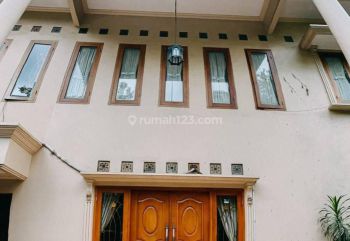 Dijual Rumah Cantik, Siap Huni, Kebayoran Baru, Jakarta Selatan