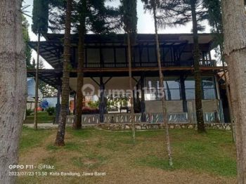 Ruang Usaha di Ciumbuleuit