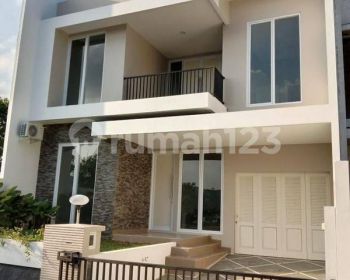 Dijual Rumah Lokasi Perumahan Candi Golf Semarang