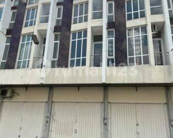 Ruko Bagus 2 Lantai Tengah Kota Bizzpark Dekat Bandara Semarang