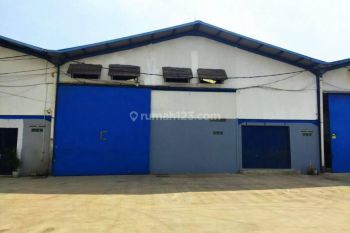 Gudang 15 Menit Dari Sms, Berada Dalam Kompleks Pergudangan