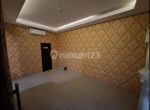 thumbnail-di-sewakan-rumah-di-jagakarsa-modern-house-semi-furnished-1