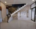 thumbnail-di-sewakan-rumah-di-jagakarsa-modern-house-semi-furnished-4