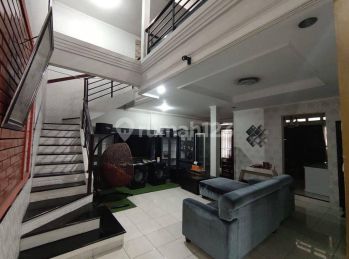 RUMAH TAMAN RAHAYU 1