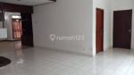 thumbnail-disewakan-rumah-di-tebet-2-lantai-semi-furnished-lokasi-strategis-8