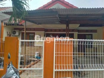 HUNIAN ASRI DAN NYAMAN DALAM PERUMAHAN