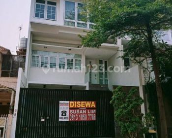 Disewakan Rumah Bagus, Cantik di Sunter