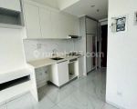 thumbnail-sewa-apartemen-sky-house-tipe-studio-tower-acacia-lt-32-furnished-0