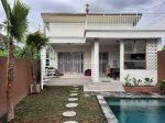 thumbnail-rumah-furnished-shm-di-jalan-raya-padonan-badung-0