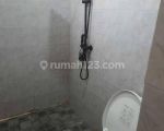 thumbnail-rumah-furnished-shm-di-jalan-raya-padonan-badung-7