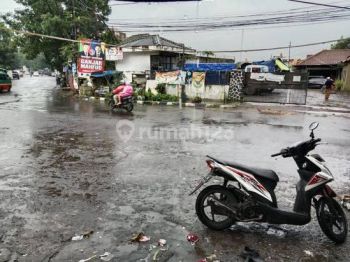 Disewakan Ex Kantor Alat Berat di Hook Jl.ibu Inggit Garnasih Bandung