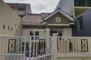 Disewa Rumah SHM di Pejuang Estate, Bekasi H0928