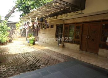 Rumah  Di Cempaka Putih Tengah Lokasi Sangat Menjanjikan