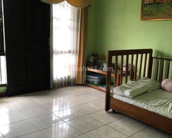 Rumah Nyaman Terawat di Wangsakerta Kota Baru Parahyangan