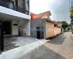 thumbnail-rumah-3-lantai-rooftop-dekat-tebet-eco-park-9