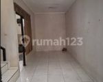 thumbnail-sewa-rumah-siap-huni-di-komplek-west-galery-sudirman-bandung-8