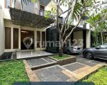 thumbnail-turun-harga-rumah-2-lantai-dengan-tipe-townhouse-kemang-antasari-4