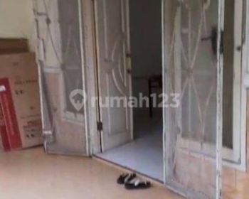 Rumah Semi Furnished Di Cluster Meadow Green Lippo Cikarang