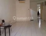 thumbnail-rumah-semi-furnished-di-cluster-meadow-green-lippo-cikarang-4