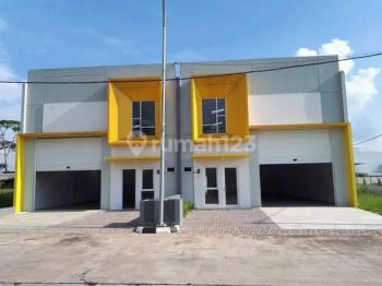 Gudang di Kawasan Parahyangan Eco Bussines, Padalarang