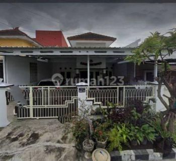 Rumah Terawat di Jalan Sulfat Malang