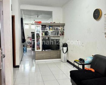 Rumah Terawat Nyaman Dan Aman Lokasi di Komplek Cisaranten