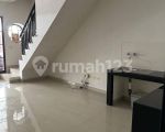 thumbnail-disewa-rumah-cluster-east-asia-2-lantai-dengan-harga-murah-3