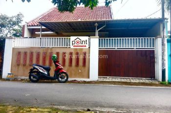 Rumah Second Nyaman dekat keExit Tol Klodran