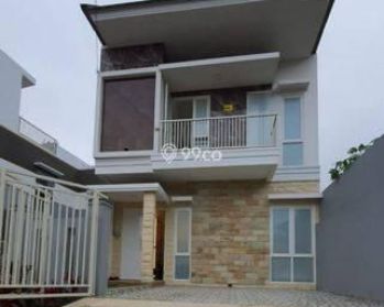 Rumah Villa Baru Mewah Murah Strategis di Panderman Kota Batu