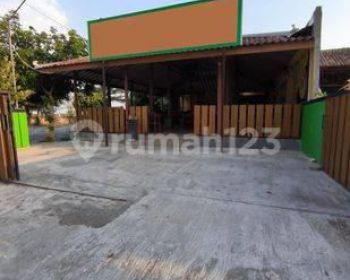Ruang Usaha Kuliner Dijual di Joho Sukoharjo Area Kantor Baru Pemda Dekat Sritex