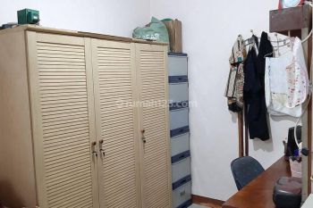 Rumah bebas banjir bagus dan strategis di Taman ratu(TR35)