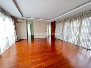 Limited Edition.. Rumah Megah Area Beken Kota Baru Parahyangan