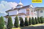 thumbnail-rumah-villa-kubah-di-villa-istana-bunga-lembang-shgb-6