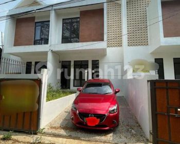 Rumah Baru 2 Lantai Non Cluster Di Parigi Bintaro Dekat Mentari.