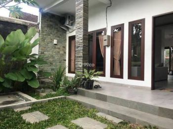 Villa Harga Sangat Terjangkau Lokasi Strategis Di Kori Nuansa Taman Griya