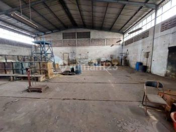 Gudang Luas Dan Murah Di Mainroad Kopo