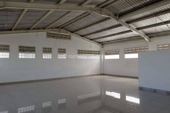 Disewakan/Dijual Ruko Siap Pakai Kopo