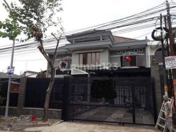 Rumah Mainroad Gegerkalong Sukasari dkt Sutami Maranatha Pasteur